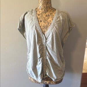 Anthropologie Cloth & Stone Ruched Cap sleeve Blouse - Sage - Size XL